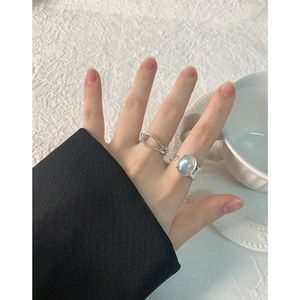 S925 sterling silver irregular crystal ring set with twisted metal band for women