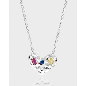 Collier Cœur en Argent Sterling 925 Pendentif en Strass Coloré Design à Texture Martelée Bijoux de Mode Élégants pour Femmes