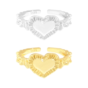 S925 sterling silver heart rings with pleated texture in gold and silver finish
