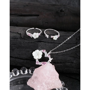 Parure de bijoux en argent S925 avec nacre et pendentif en forme de cœur en zircon rose