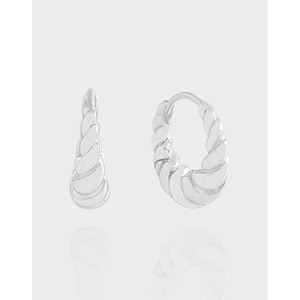 Boucles d'oreilles créoles croissant en argent sterling 925 pour femmes minimalistes texture torsadée boucles d'oreilles huggie bijoux de style vintage français