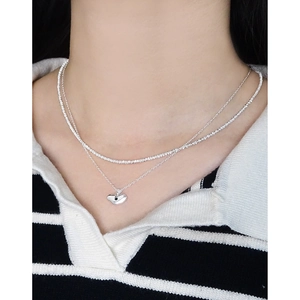 Collier double rang en argent S925 avec pendentif cœur et détail étoile noir