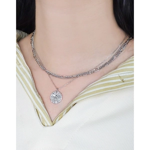 S925 sterling silver double layer chain necklace with vintage textured round coin pendant