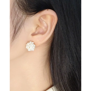 S925 silver stud earrings featuring a bunch of natural pearls in a firework ball design
