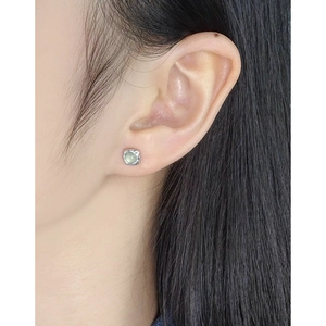Elegant S925 sterling silver square earrings with a pale green cat eye stone inlay