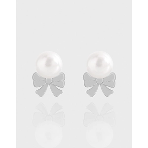 Elegant Artificial Pearl Bow Stud Earrings With 925 Sterling Silver Earring Post White Bowknot Shell Artificial Pearl Earrings For Wedding Party Women Jewelry