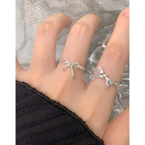 Minimalist S925 sterling silver bow rings with irregular aesthetic design for women