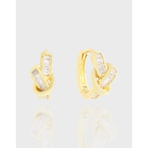Niche Design 925 Sterling Silver Knot Stud Earrings For Women 18K Gold Plated Inlaid Baguette Zirconia Geometric Fashion Jewelry