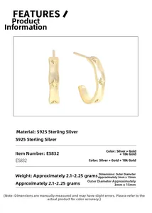 Details von mattem Sternmuster auf vergoldeten S925 Sterling Silber Ohrringen