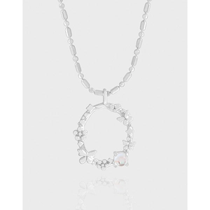 S925 Sterling Silver Butterfly Flower Moonstone Necklace For Women Elegant Hollow Pendant Clavicle Bead Chain Jewelry Gift