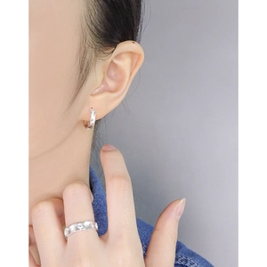 Minimalistisches S925 Sterling Silber Sternenring und einfache Creolen Set für Frauen