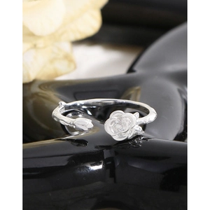S925 sterling silver rose bud open ring with flower design and polished finish