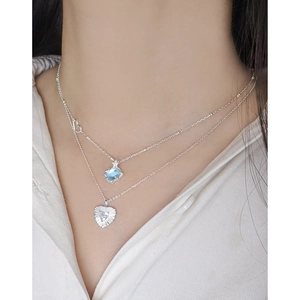 Collier double couche en argent S925 avec pendentif cœur et cristal bleu de mer pur