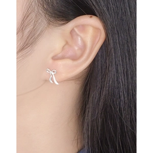 Minimalist S925 sterling silver ribbon bow earrings featuring polished metallic finish