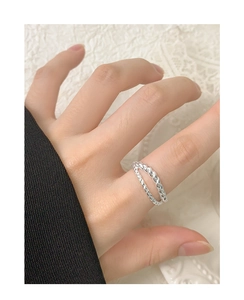 Detailed view of S925 sterling silver double-layer twisted rope ring on finger