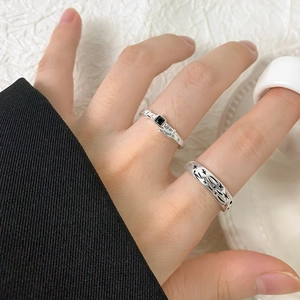 S925 sterling silver ring set featuring star moon engravings and black square zircon