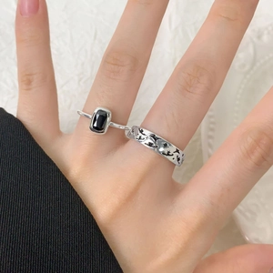 S925 Sterling Silber Ring-Set mit schwarzem Edelstein und gravierten Sternenmustern im Retro-Stil