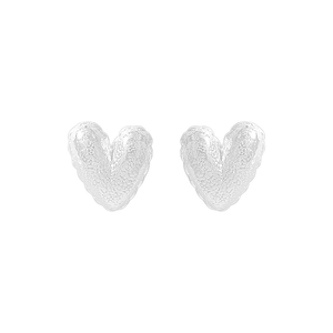 Boucles d'oreilles cœur en argent S925 avec texture froissée unique et design épuré