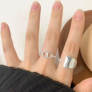 Minimalist S925 sterling silver geometric irregular rings worn on hand for women