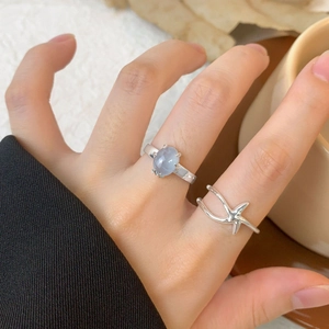 S925 sterling silver aquamarine ring set with elegant blue gemstone on female hand