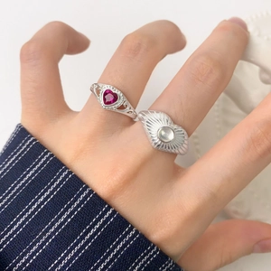 S925 silver heart ruby ring and vintage starburst moonstone ring set for women