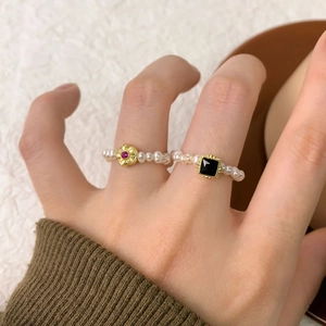 Ensemble de bagues en argent S925 avec perles d'eau douce et fleurs en zircone au doigt