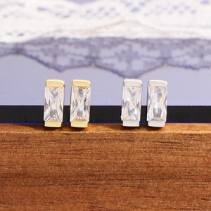 Minimalist S925 silver stud earrings with rectangular zircon in gold and silver finish