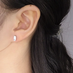 Minimalist S925 sterling silver stud earrings featuring rectangular step-cut zircon stones