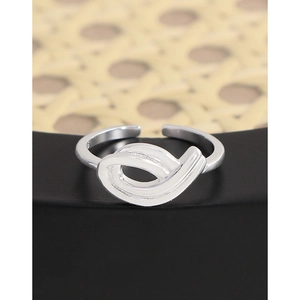 Elegant S925 sterling silver hollow twist open ring for women with minimalist fluid design