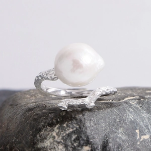Baroque pearl ring with S925 sterling silver lava texture band for women