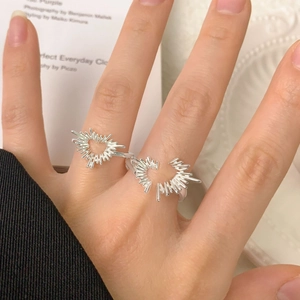 S925 sterling silver heart ring with irregular sunburst radiance design for women