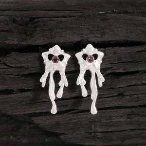 Boucles d'oreilles étoile en argent S925 style lave avec zircon violet et gouttelettes