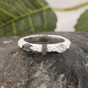 S925 sterling silver branch texture open ring with black and white zircon stones