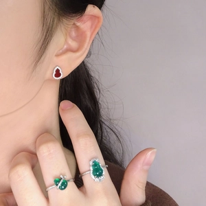 Elegant S925 sterling silver set featuring red chalcedony earrings and green wulu rings