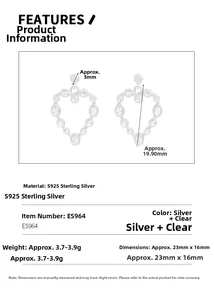 Vue détaillée des boucles d'oreilles cœur en argent S925 avec zircon et dimensions exactes