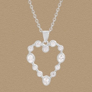 S925 Sterling Silver Heart Pendant Necklace For Women Shiny Rhinestone Inlaid Hollow Design Elegant Korean INS Clavicle Chain