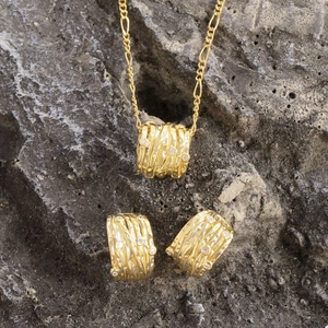 Set collana e orecchini in argento S925 con linee avvolte irregolari e zirconi bianchi