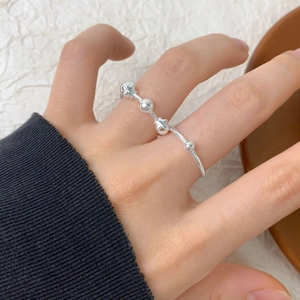 Minimalist S925 sterling silver ring with small polished beads and pentagram star details