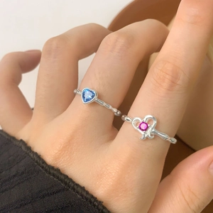 S925 silver heart ring set with blue aquamarine gemstone and pink zircon on hand