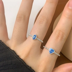 S925 silver heart and oval blue zircon rings with beaded and twisted band texture