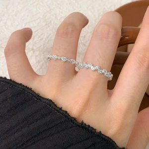 S925 sterling silver heart and circular zircon rings set worn on female hand