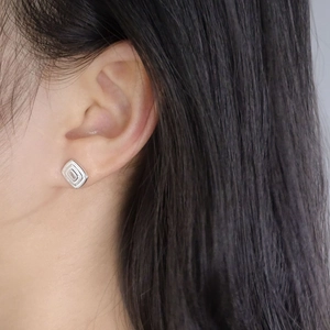 S925 sterling silver geometric square stud earrings with zircon for a minimalist modern look