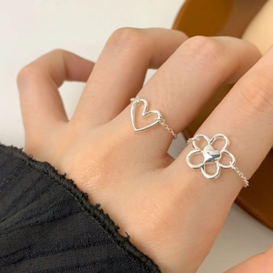 Set di anelli regolabili in argento sterling S925 con fiori e motivi a cuore