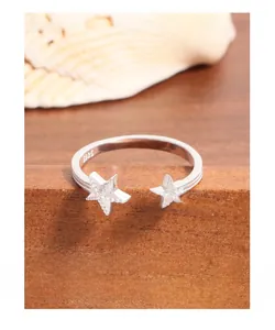 Macro shot of S925 sterling silver starfish ring with cubic zirconia and S925 stamp detail