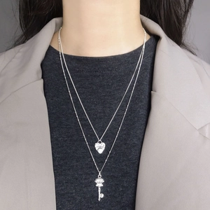 Double layered S925 sterling silver necklace with vintage heart and crown key pendants