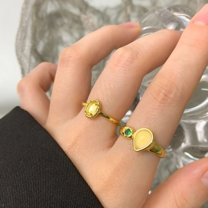 Pear-shaped water drop agate rings in S925 sterling silver with elegant gold finish