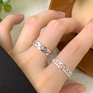 Elegant S925 sterling silver hollow heart rings set with minimalist aesthetic for women