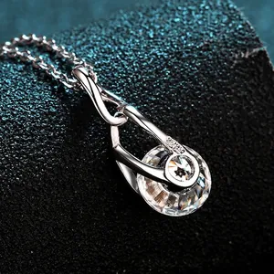 S925 sterling silver necklace featuring 2ct pear-shaped moissanite pendant on link chain