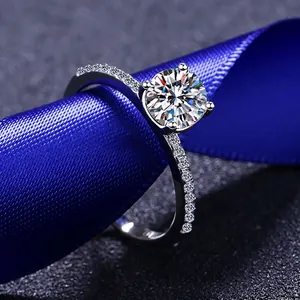 S925 Sterling Silver Moissanite Ring For Women 1 Carat Zirconia Wedding Engagement Ring Crown Design Fine Jewelry Gift