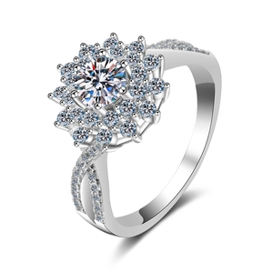 Bague élégante en argent 925 avec moissanite en forme de fleur et anneau torsadé